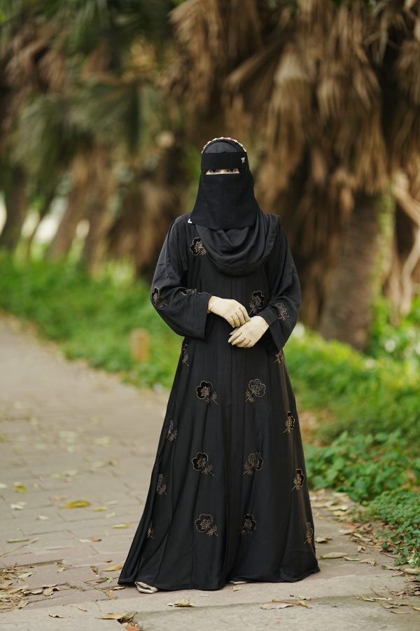 arabian borka